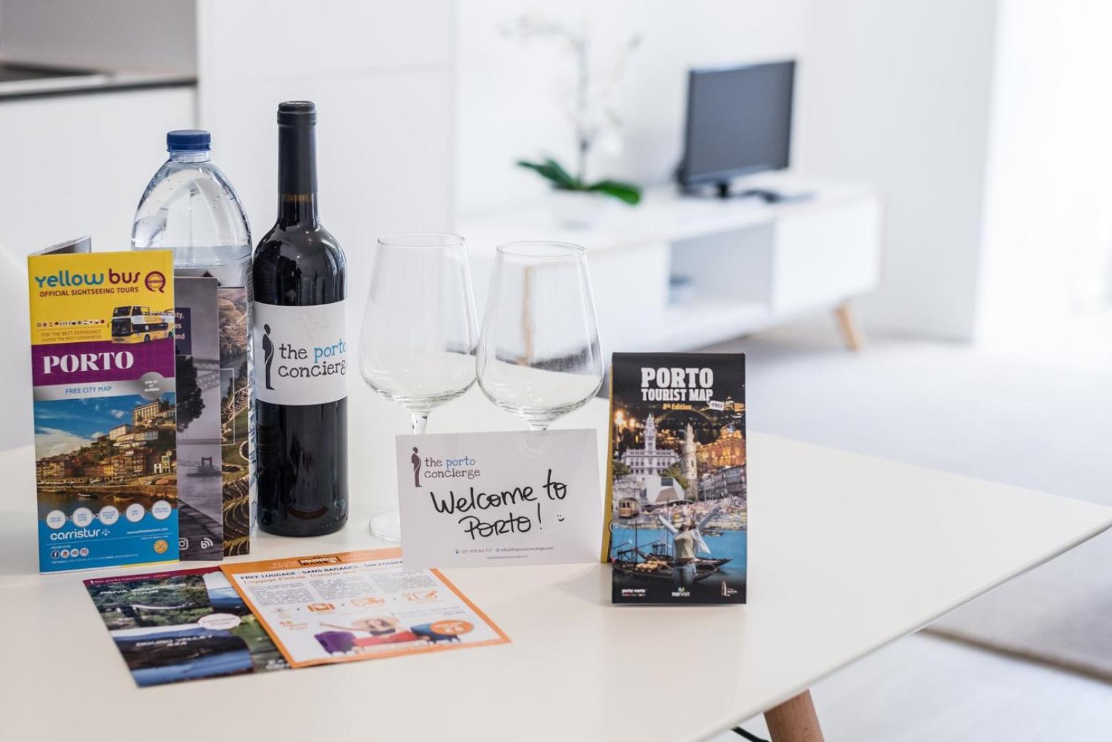 Guestready - Flamingo In The Square Apartment Porto Bagian luar foto