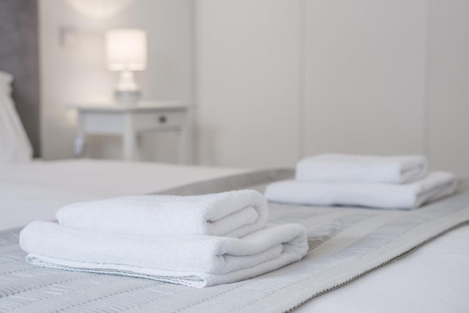 Guestready - Flamingo In The Square Apartment Porto Bagian luar foto